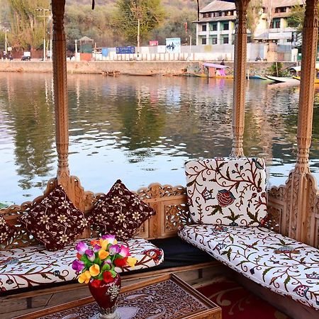 White House Group Of Houseboats Ξενοδοχείο Σριναγκάρ Εξωτερικό φωτογραφία