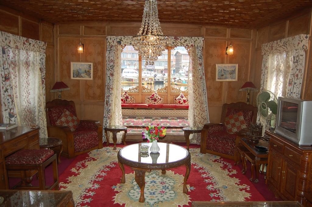White House Group Of Houseboats Ξενοδοχείο Σριναγκάρ Εξωτερικό φωτογραφία